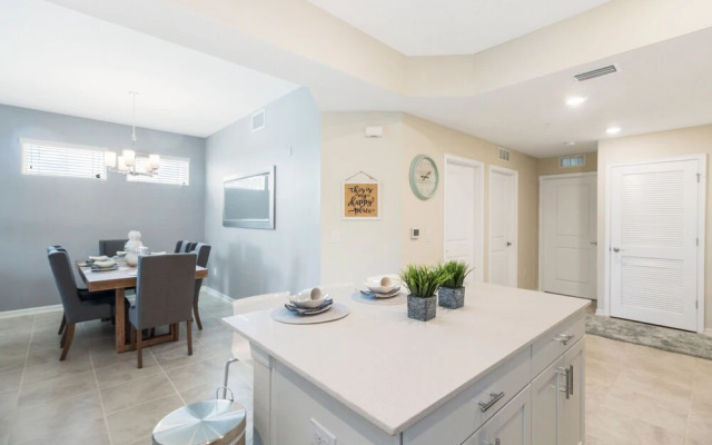 Storey Lake 4751 #308