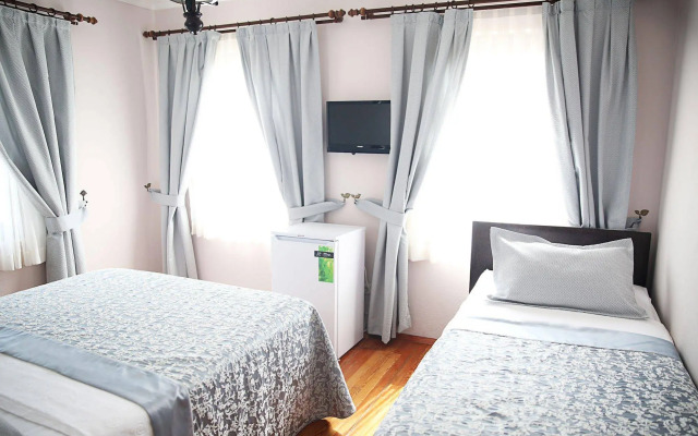 Ebruli Hotel