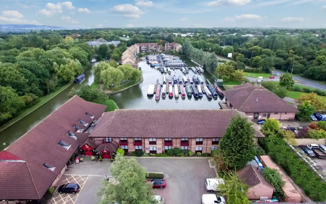 Peartree Lodge Waterside