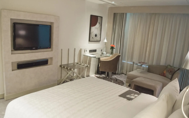 Le Méridien Gurgaon, Delhi NCR