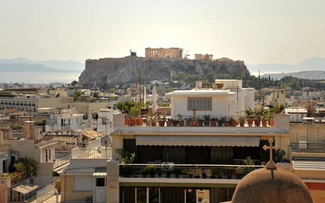 TOPKolonakiStudio and Terrace