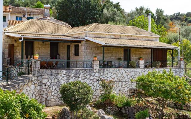 Konstas Stone Island House in Meganisi