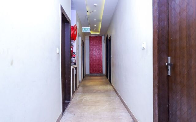 OYO 37667 Hotel Aashiana