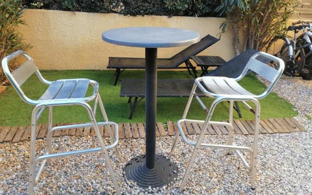 Studio cabine valras plage 300m de la mer