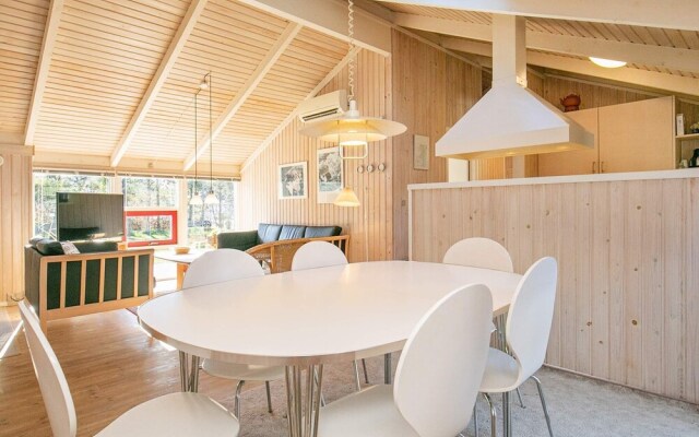 Uniquely Designed Holiday Home in Hals Near Sea