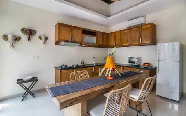 MariJo Villa