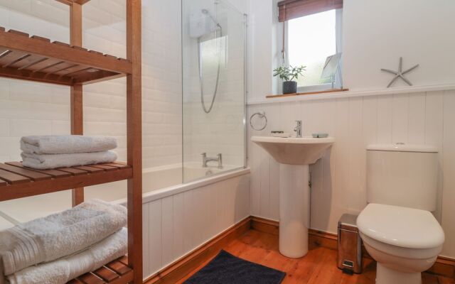 Honeysuckle Cottage
