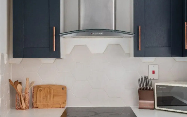 The Historic Gem - Sleek & Central 3bdr Maisonette