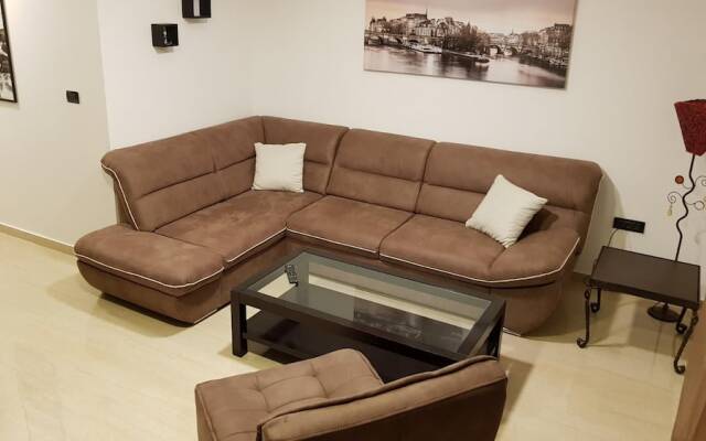 Apartment Arina