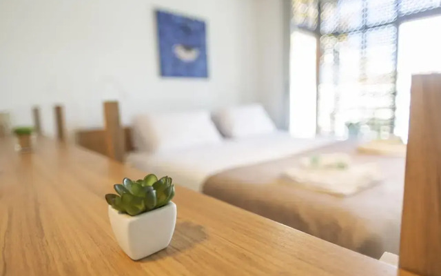 Floralis Suites by Be Local