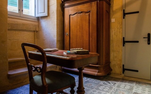 Palazzino Birgu Host Family Bed and Breakfast