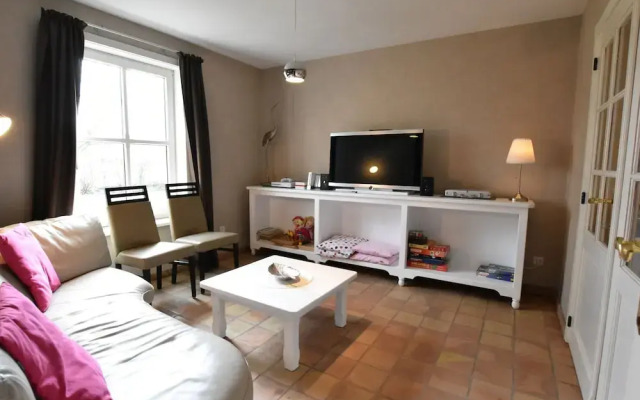 Spacious Holiday Home in Ichtegem With Garden