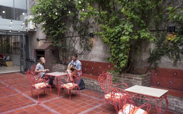 Puerto Limon Hostel