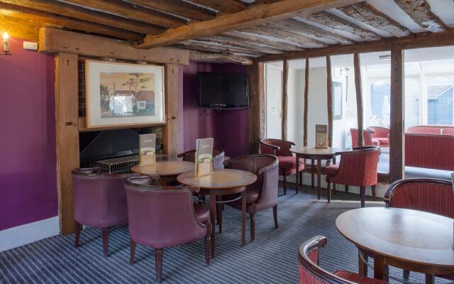 Holiday Inn Ashford Central by IHG