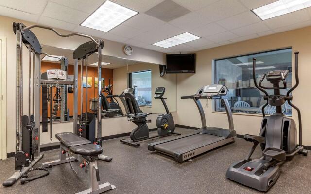 Comfort Suites Grand Rapids South