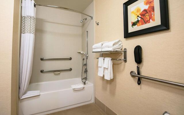 Hampton Inn & Suites Ridgecrest