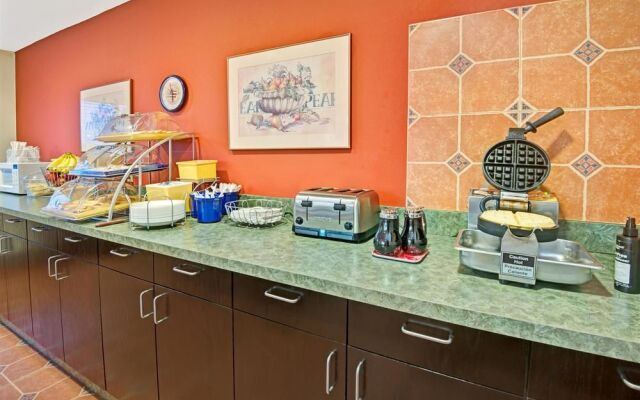 Days Inn Olathe Medical Center