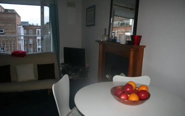 Jervis Place Apartment