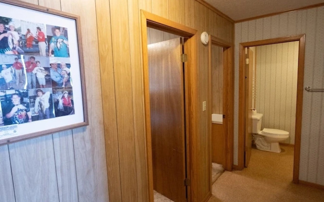 Rayburn Resorts
