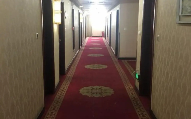 Zhushan Hotel
