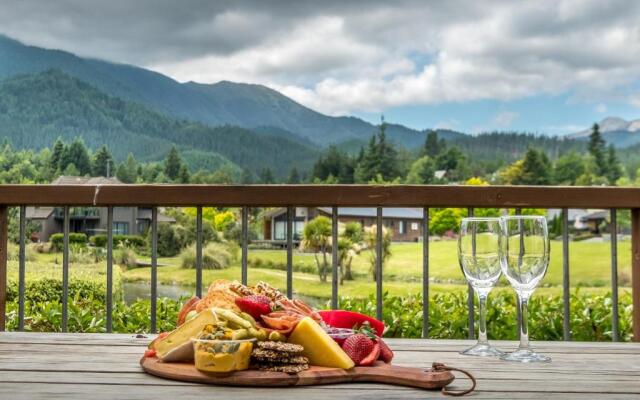 *** Lake Villa 459 ***