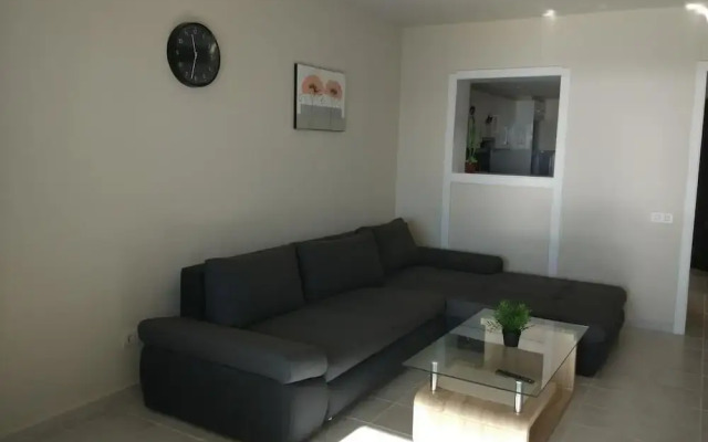 Apartamentos Los Patios Playa Macenas