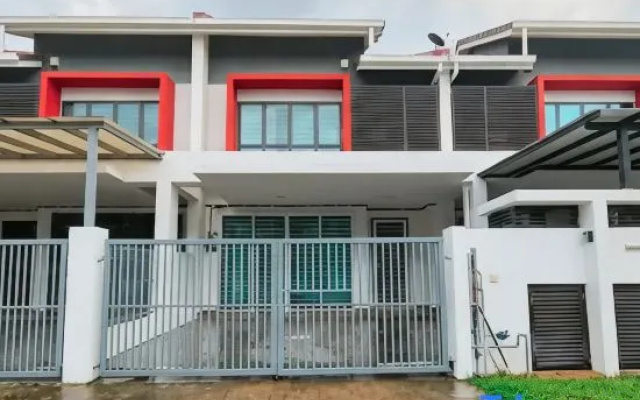 H+M Residence II+ [5min] Setia CIty Convention – Exterior – Klang