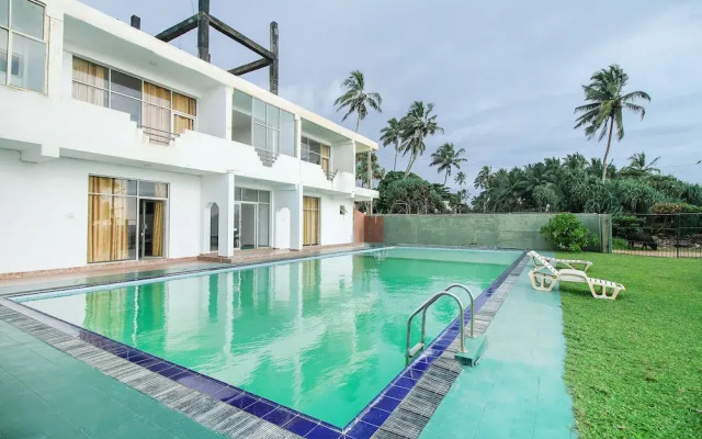 OYO 264 The Ocean Resort