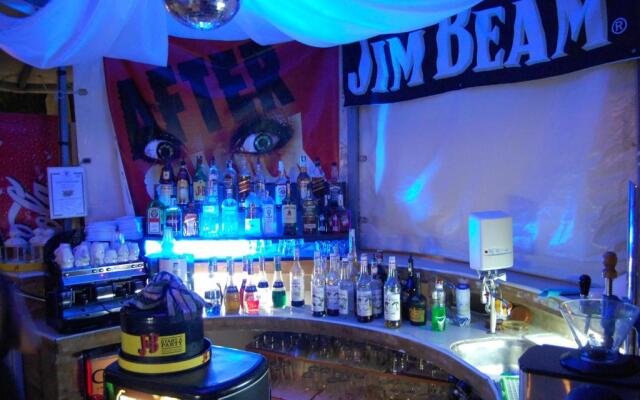 Sineva Del Sol Apartments