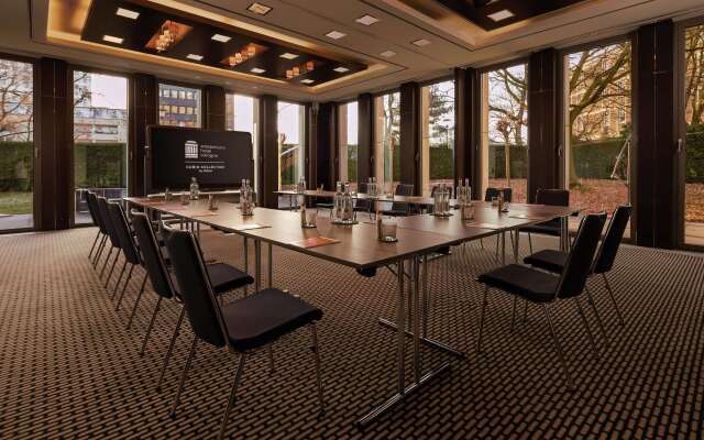Wasserturm Hotel Cologne, Curio Collection by Hilton