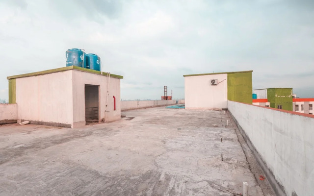 Green Lake View Ciputat by OYO Rooms