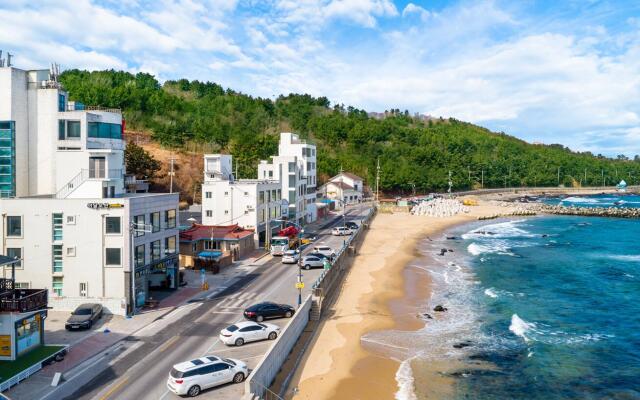 Donghae Adal Ocean Pension