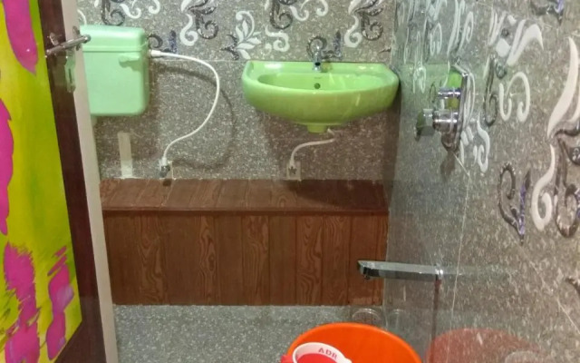 Pavithra Riverview Homestay