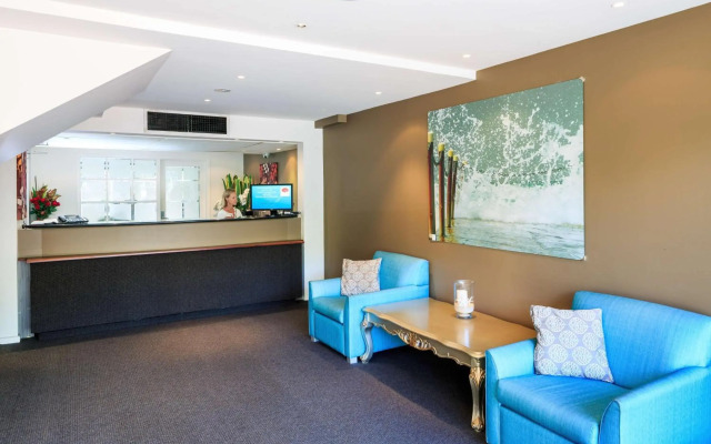 Mirage Hotel Newport
