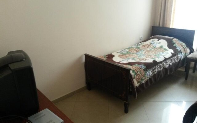 Hotel Noy