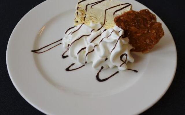 Rifugio Capanna Passo Valles