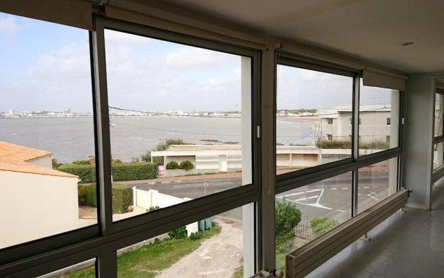 Apartment With 2 Bedrooms In Saint Georges De Didonne, With Wonderful Sea View, Furnished Garden And Wifi 100 M From The Beach