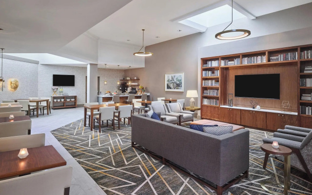 Sheraton Portland Airport Hotel