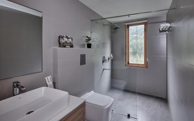 Warehouse Suites and Loft