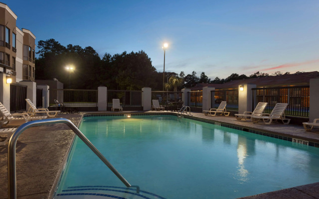 Country Inn & Suites by Radisson, Florence, SC