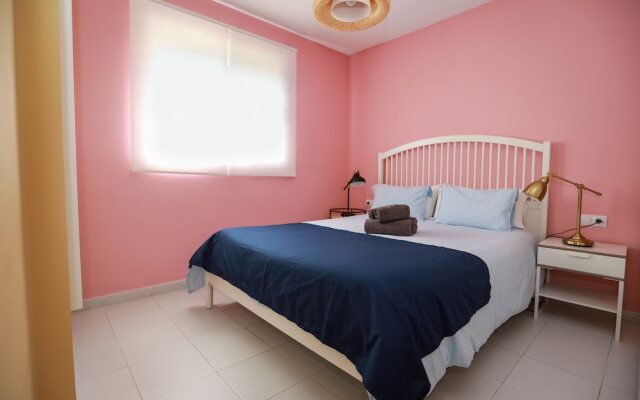 Rupertiti Perloto by Comfortable Luxury