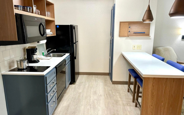 Candlewood Suites Savannah Airport by IHG