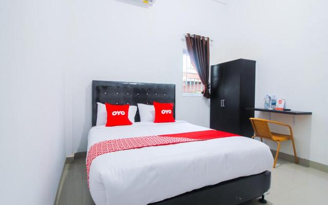 OYO 1653 Fajar Residence