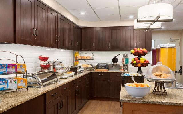 Homewood Suites Dallas/Park Central