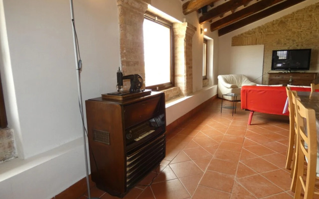 Scappo In Umbria, Casale le Stelle Num003