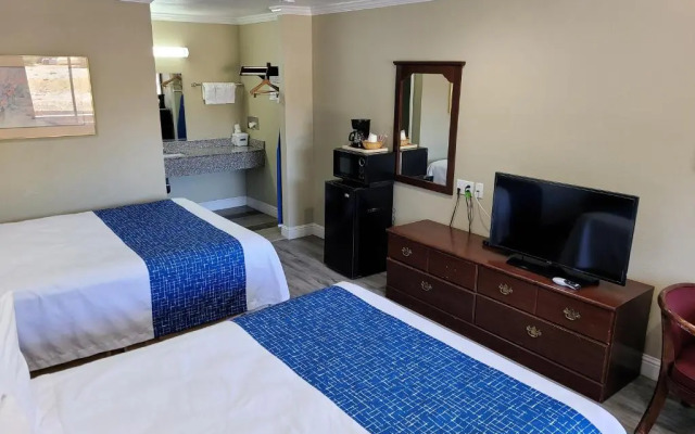 Travelodge Clearlake