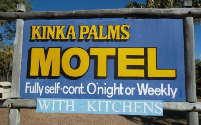 Kinka Palms Beachfront Apartments / Motel