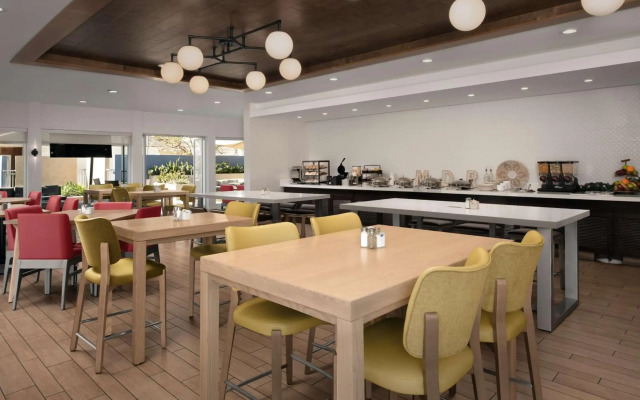 Hilton Garden Inn Marina Del Rey