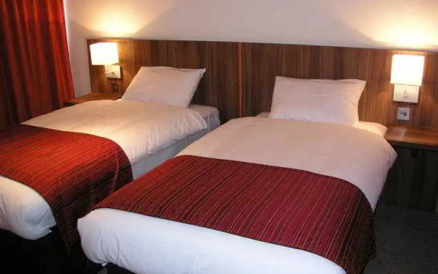 Ramada Hounslow Heathrow East