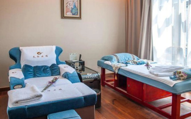 Changshu Skyline Cloud Hotel